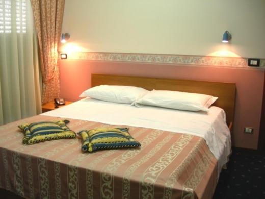 Hotel Valle Verde Grammichele Habitación foto